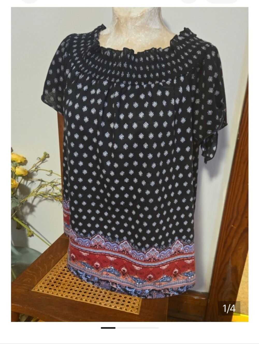 Bobbie Brooks Black Printed Short-Sleeve Tunic with Border Size Lg